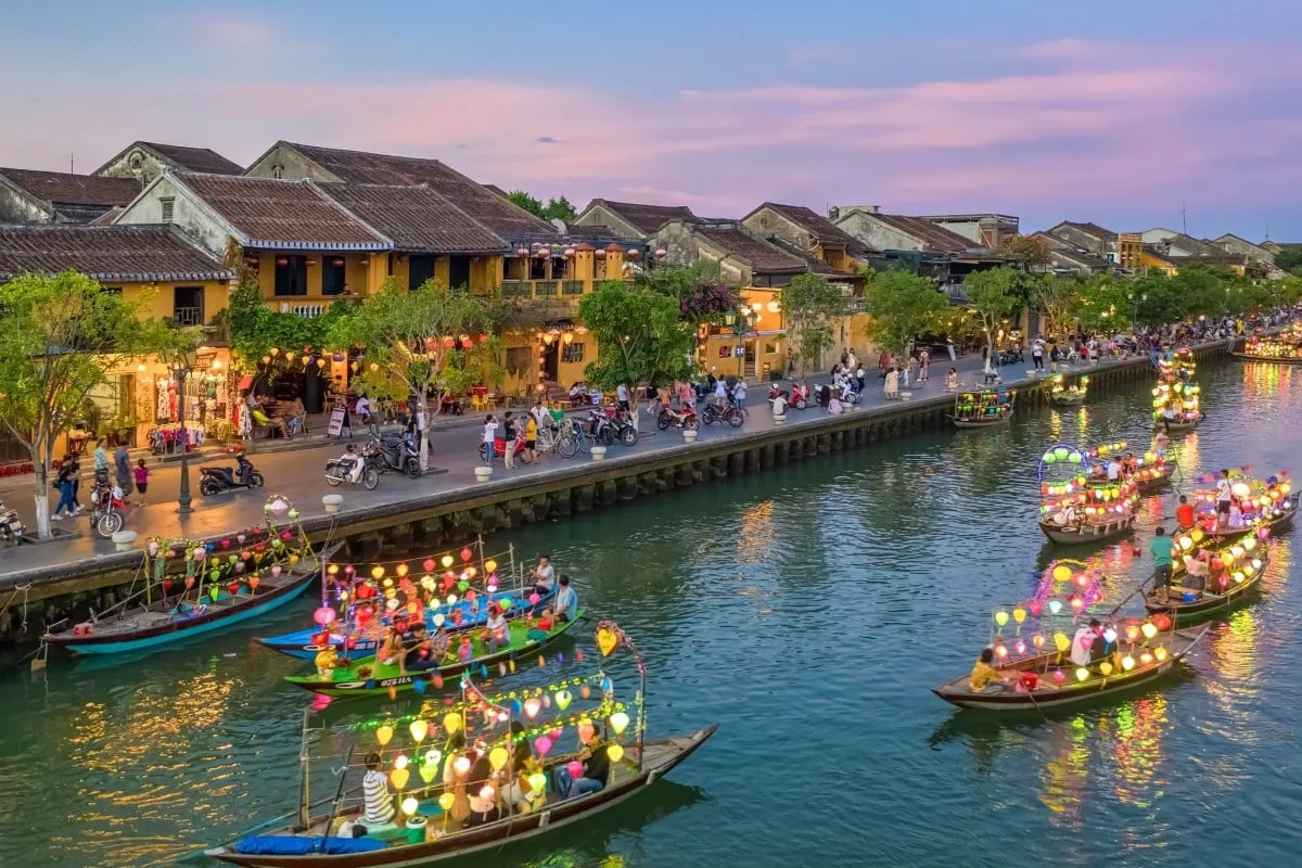HUẾ - QUẢNG BÌNH - HỘI AN - BÀ NÀ - ĐÀ NẴNG