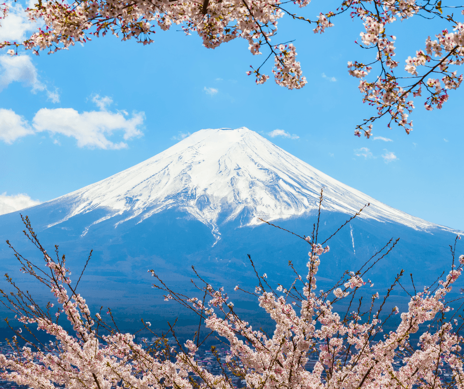 Ghé thăm núi Phú Sĩ khi du lịch Nhật Bản vào mùa xuân
